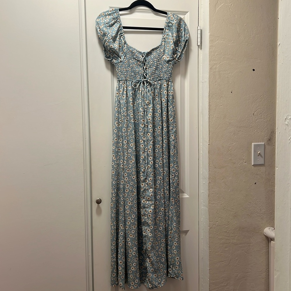 Daisy dress